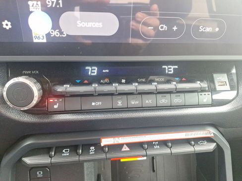 Used 2025 Toyota Tundra SR5 image 25