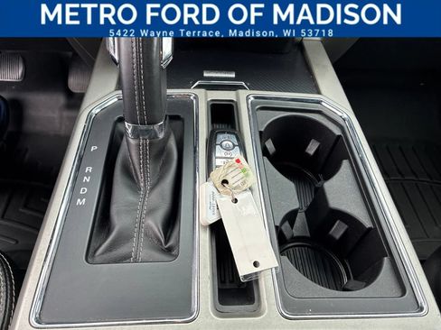 Used 2018 Ford F150 Lariat w/ Equipment Group 502A Luxury AWD/4WD image 22