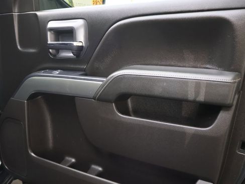 Used 2019 Chevrolet Silverado 1500 LT w/ All Star Edition AWD/4WD image 11
