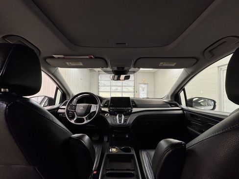 Used 2022 Honda Odyssey EX-L image 19