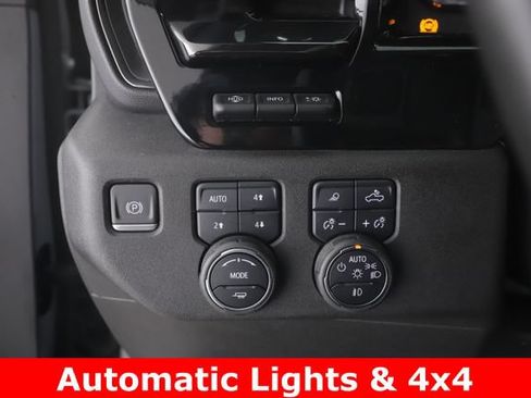 Used 2024 Chevrolet Silverado 2500 ZR2 w/ Technology Package AWD/4WD image 22