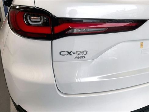 Used 2024 MAZDA CX-90 3.3 Turbo w/ Preferred Plus AWD/4WD image 30