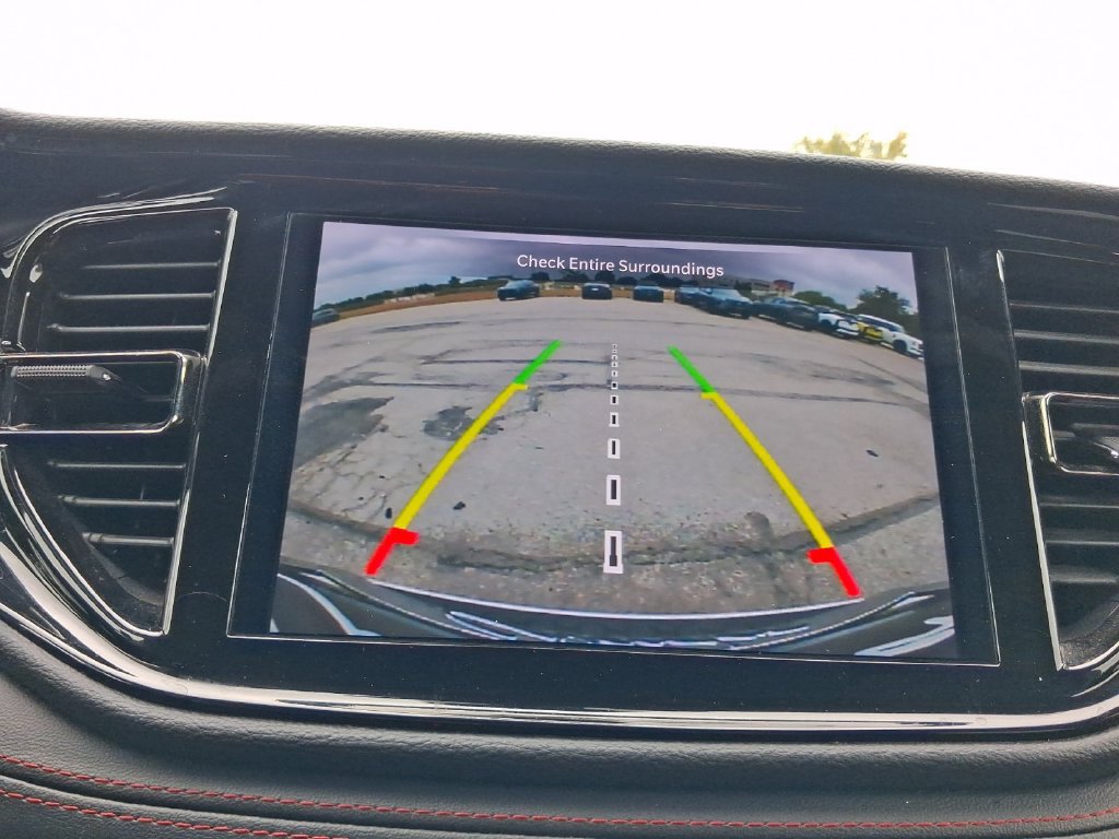 Used 2025 Dodge Durango GT RWD image 9
