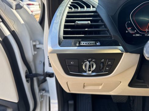 Used 2021 BMW X3 sDrive30i w/ Premium Package image 17