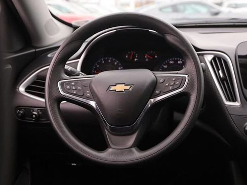 Used 2024 Chevrolet Malibu LT image 22