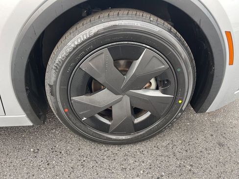 Used 2023 Toyota Prius LE image 18