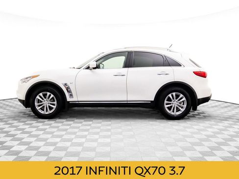 Used 2017 INFINITI QX70 AWD w/ Premium Package image 2