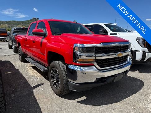 Used 2017 Chevrolet Silverado 1500 LT w/ LT Fleet Plus Package AWD/4WD image 1