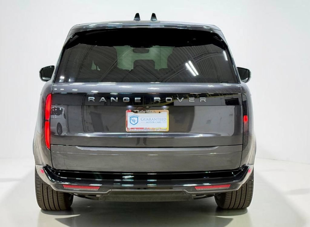 Used 2025 Land Rover Range Rover Long Wheelbase SE AWD/4WD image 19