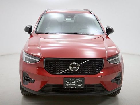 Certified 2023 Volvo XC40 B5 Plus w/ Driver Assist Package image 5