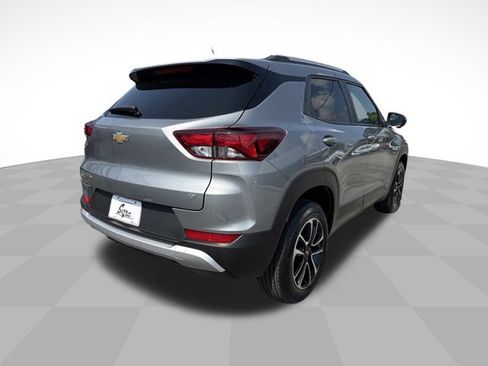 Used 2025 Chevrolet TrailBlazer LT image 6