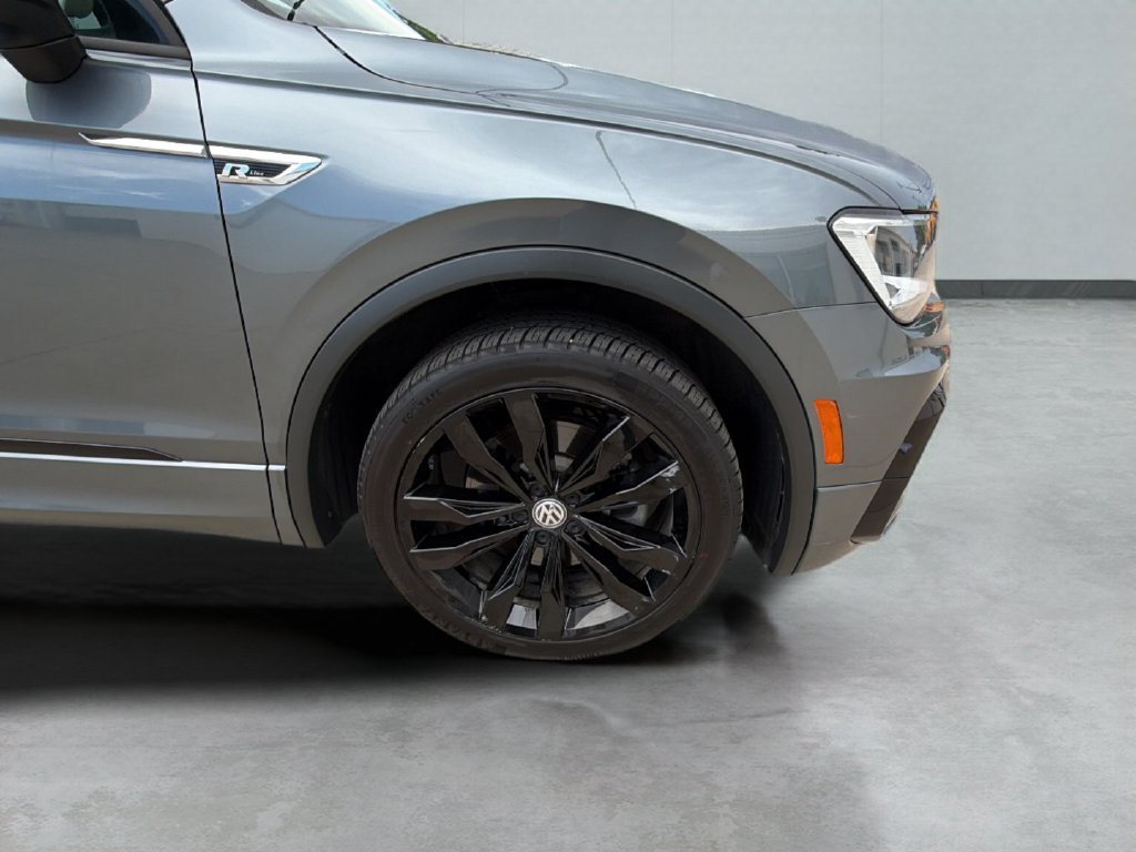Used 2021 Volkswagen Tiguan SE R-Line AWD/4WD image 50