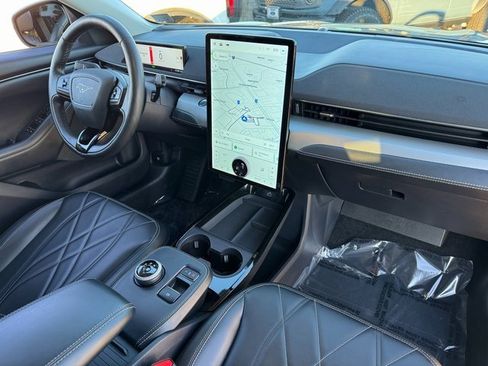 Used 2021 Ford Mustang Mach-E Select w/ Comfort/Appearance Package image 22