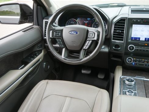 Used 2020 Ford Expedition Max Limited AWD/4WD image 9