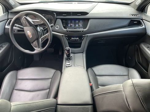 Used 2025 Cadillac XT5 Premium Luxury image 24