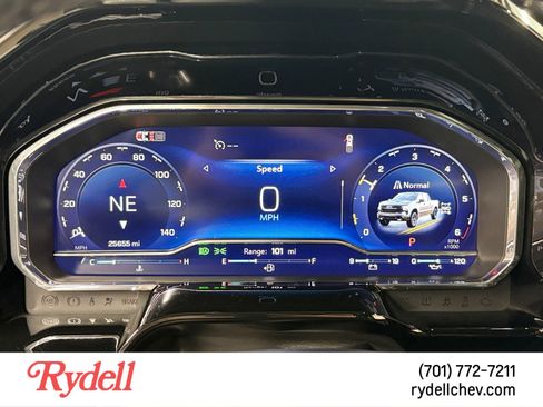 Used 2024 Chevrolet Silverado 1500 LT Trail Boss w/ Convenience Package II image 14