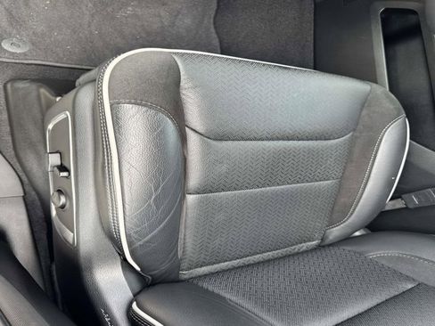 Used 2025 RAM 1500 Laramie image 9