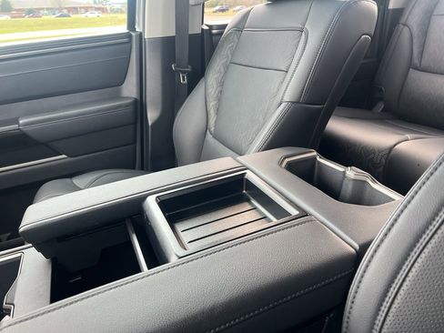 Used 2024 Toyota Tundra Limited image 26