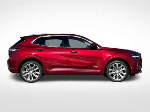 Used 2021 Buick Envision Avenir w/ Technology Package II image 2