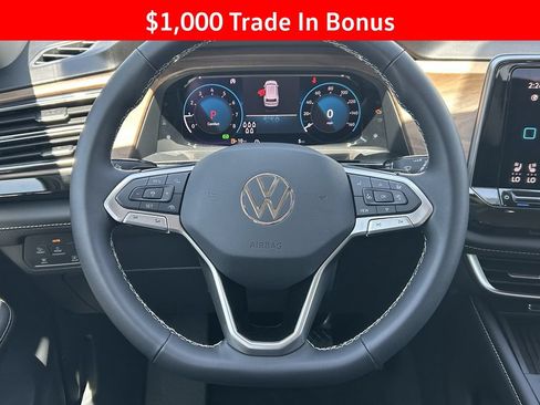 New 2026 Volkswagen Atlas SE FWD image 22