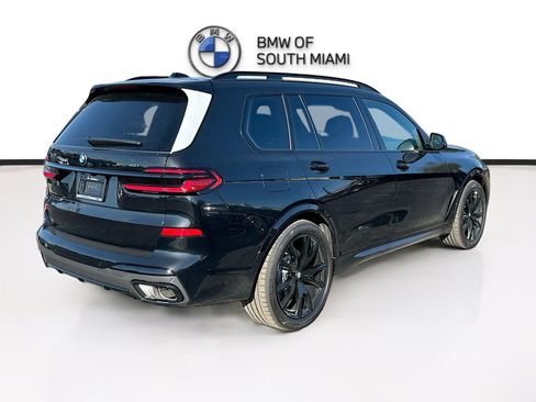 New 2026 BMW X7 xDrive40i w/ M Sport Package image 6