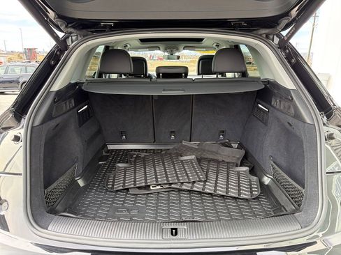 Used 2023 Audi Q5 2.0T Premium w/ Convenience Package image 52