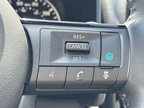 Certified 2023 Nissan Rogue SL w/ SL Premium Package image 22