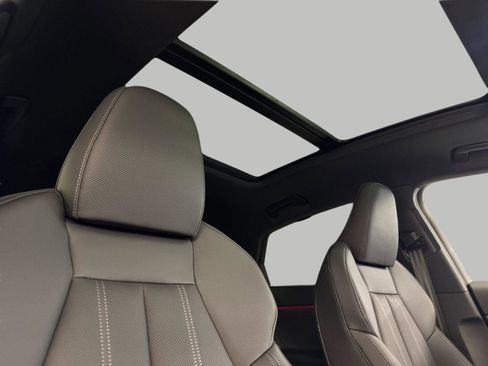 New 2027 Audi Q6 e-tron Premium Plus image 16