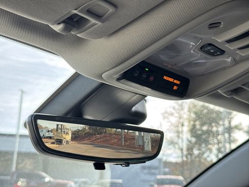 Used 2023 Chevrolet Bolt EUV Premier w/ Sun & Sound Package image 27