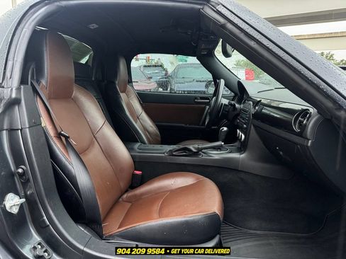 Used 2014 MAZDA MX-5 Miata Grand Touring w/ Premium Package RWD image 27