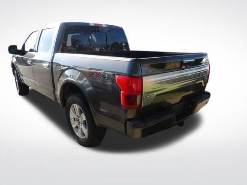 Used 2018 Ford F150 Platinum w/ Equipment Group 701A Luxury AWD/4WD image 11