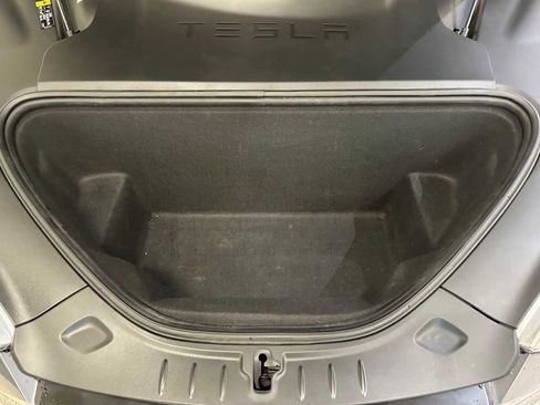 Used 2017 Tesla Model S 75D image 9