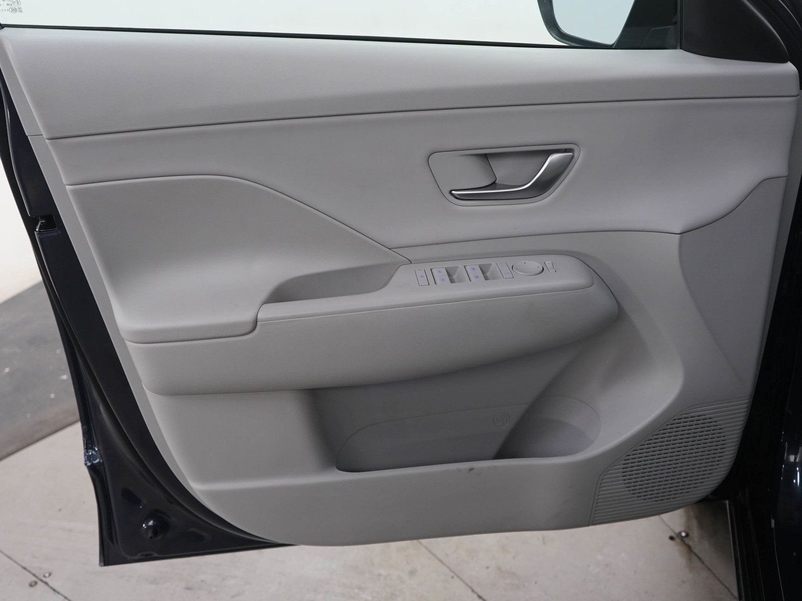 Used 2026 Hyundai Kona SEL Premium AWD/4WD image 19