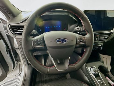 Certified 2025 Ford Escape ST-Line w/ Equipment Group 301A FWD image 17
