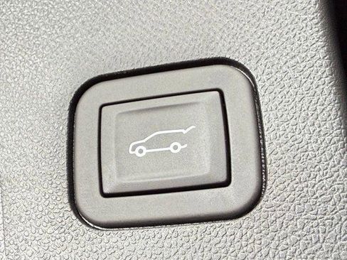 New 2026 Chevrolet Equinox LT w/ Convenience Package II image 14