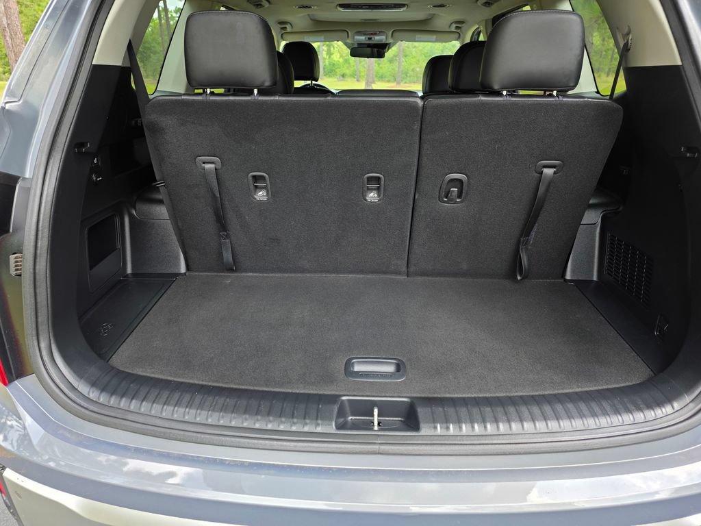 Used 2024 Kia Telluride S w/ S Sunroof Package FWD image 19