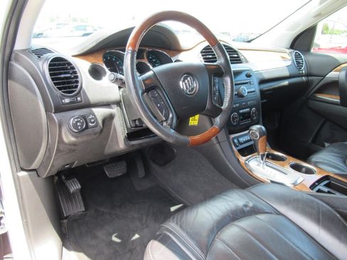 Used 2012 Buick Enclave Leather FWD image 18