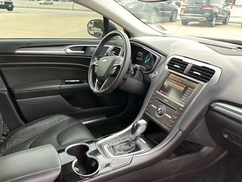 Used 2016 Ford Fusion Titanium FWD image 75