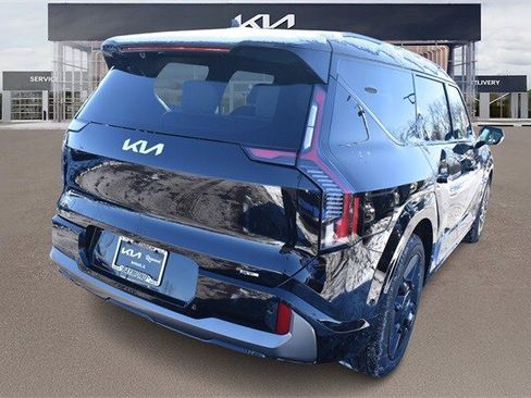 New 2026 Kia EV9 GT-Line image 3