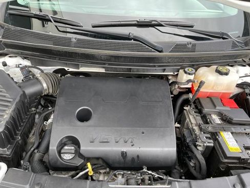 Used 2021 Chevrolet Traverse LT AWD/4WD image 20