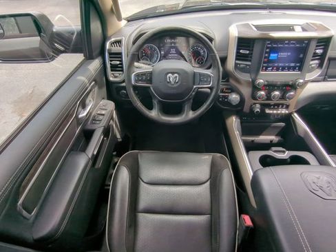 Used 2019 RAM 1500 Laramie AWD/4WD image 18