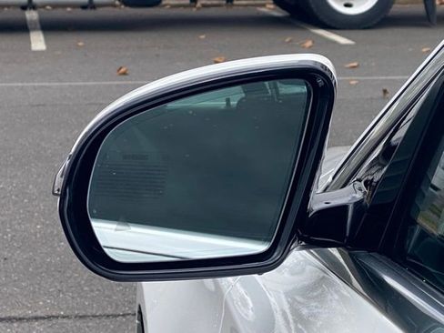 Used 2023 Mercedes-Benz E 350 4MATIC Sedan image 15