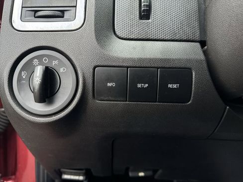 Used 2011 Ford Escape Limited w/ 301A Rapid Spec Order Code FWD image 15