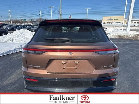 Certified 2025 Toyota Crown Signia Limited image 6