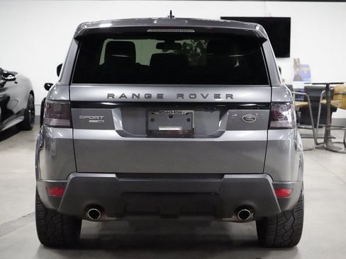 Used 2016 Land Rover Range Rover Sport HSE AWD/4WD image 4