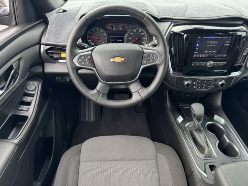 Certified 2023 Chevrolet Traverse LT image 19
