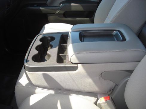 Used 2015 Chevrolet Silverado 2500 W/T AWD/4WD image 22
