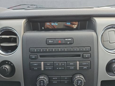 Used 2011 Ford F150 XLT w/ XLT Chrome Pkg image 18