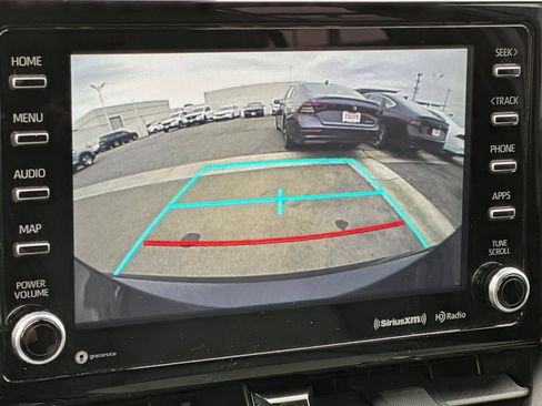 Used 2020 Toyota Corolla XSE image 18