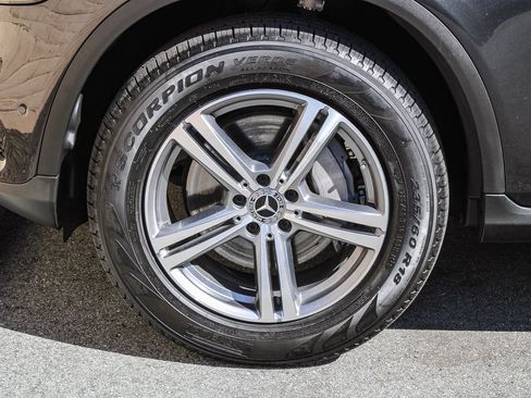 Certified 2022 Mercedes-Benz GLC 300 image 12